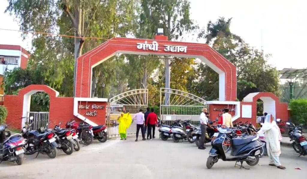 Best Places to go on Velentine's Day in Bareilly
